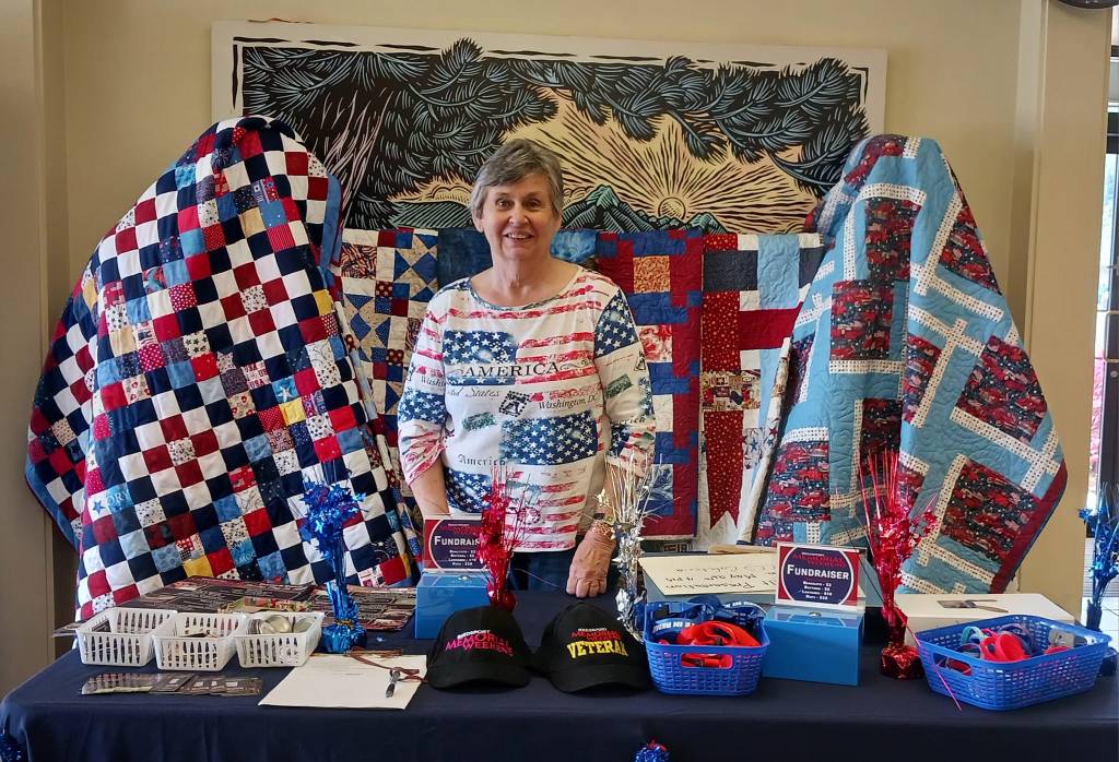 Reedsport Memorial Day Parade –&nbsp;Threadbearers